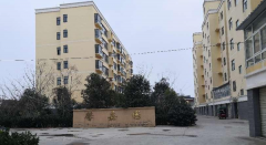 <b>河南临颍:馨嘉园小区无证房售卖乱象难禁?</b>